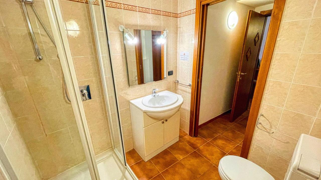Appartamento Smith Roero - Solo Affitti Brevi Bardonecchia Esterno foto